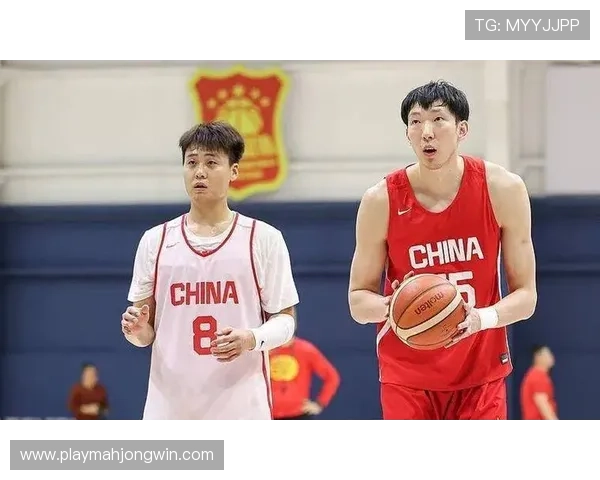 陈盈骏联手周琦赵睿,北京首钢组建本土三巨头 陈盈骏联手周琦赵睿,北京首钢组建本土三巨头